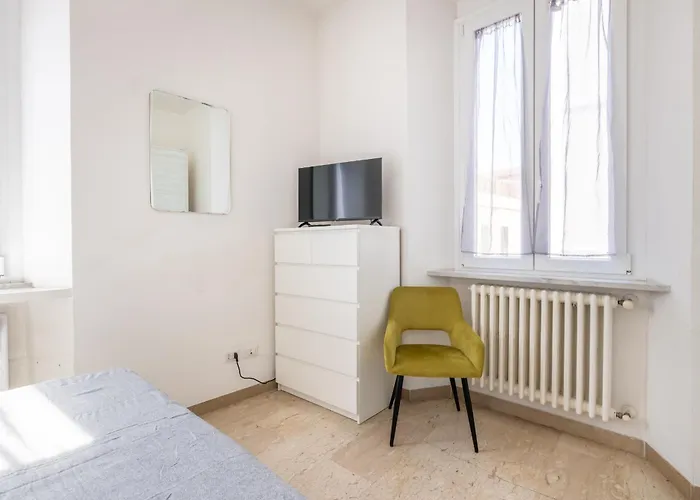 Smart Rooftop Monti דירה